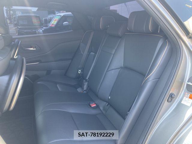 Toyota CROWN 2022-12 211018-16