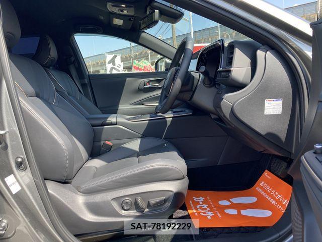 Toyota CROWN 2022-12 211018-13