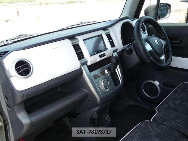 Suzuki HUSTLER 2017-01 273721-7