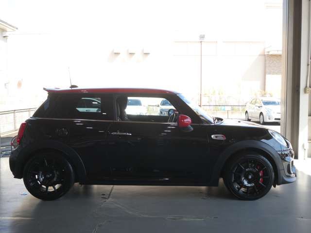 Bmw MINI 2017-02 10525-5