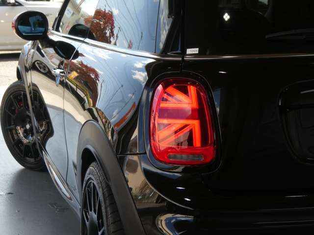 Bmw MINI 2017-02 10525-8