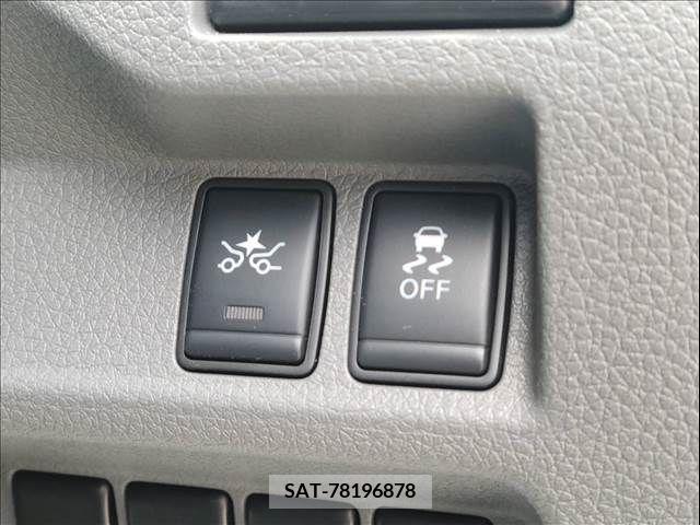 Nissan NV350 Caravan 2021-03 280715-16