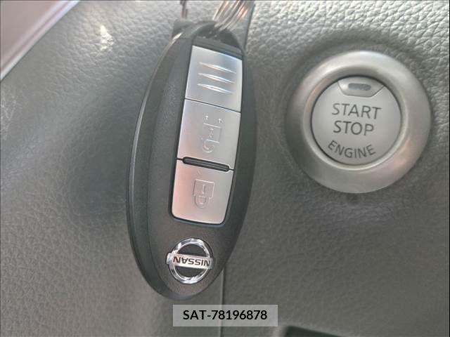 Nissan NV350 Caravan 2021-03 280715-17