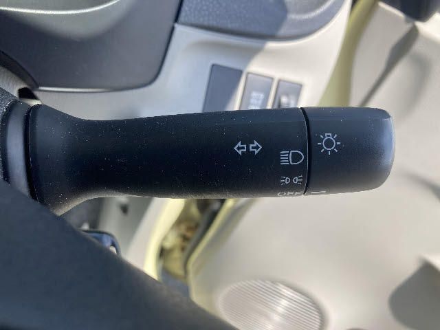 Toyota PIXIS EPOCH 2012-07 6906-7
