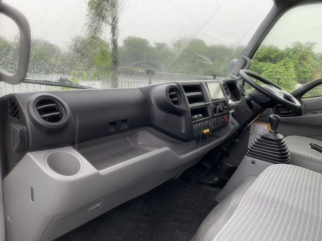 Toyota DYNA TRUCK 2014-07 2132-24