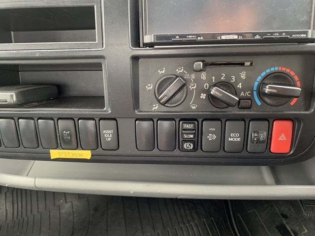 Toyota DYNA TRUCK 2014-07 2132-29