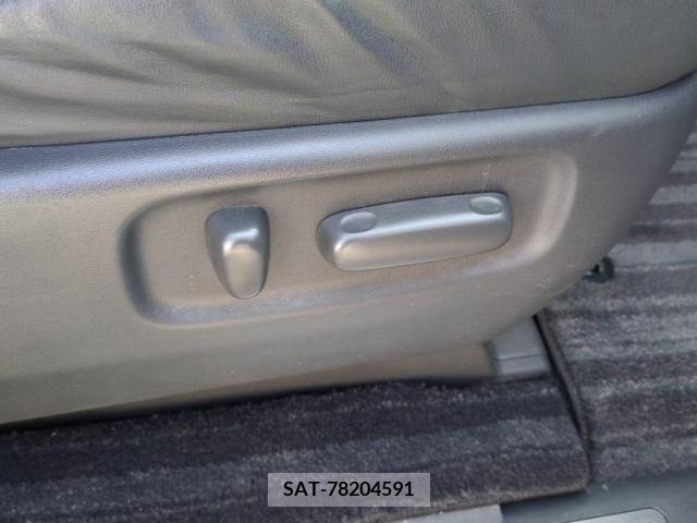 Toyota ESTIMA 2013-09 299208-19