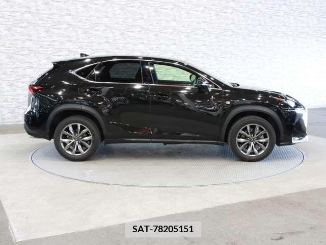 Lexus NX 2014-09 275554-11
