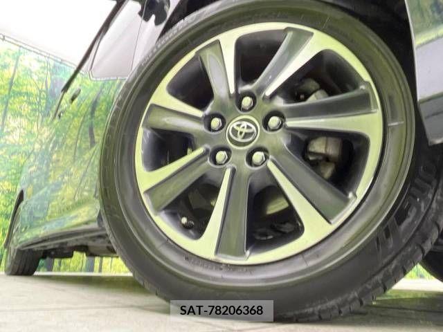 Toyota NOAH 2018-03 220710-14