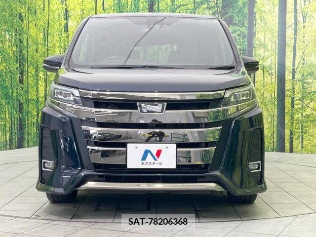 Toyota NOAH 2018-03 220710-15