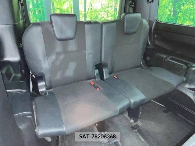 Toyota NOAH 2018-03 220710-10