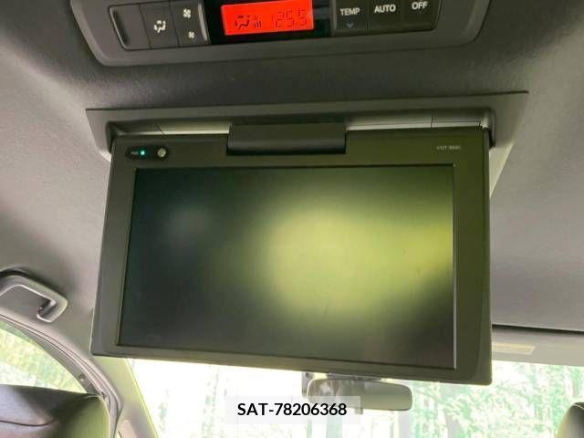 Toyota NOAH 2018-03 220710-2
