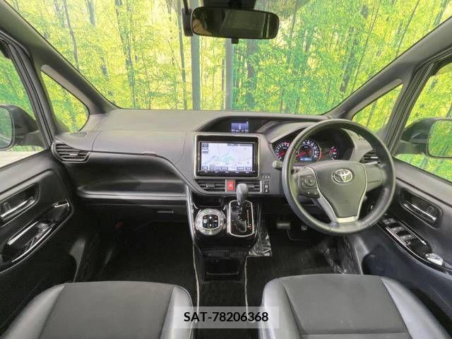 Toyota NOAH 2018-03 220710-1