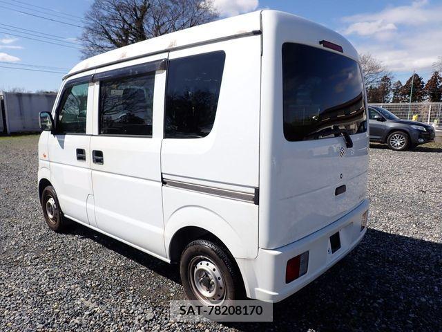 Suzuki EVERY 2015-01 215781-2