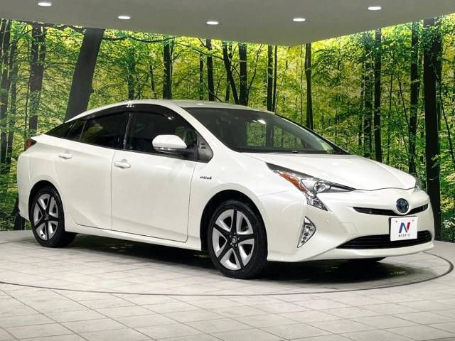 Toyota PRIUS 2016-03 8630-16