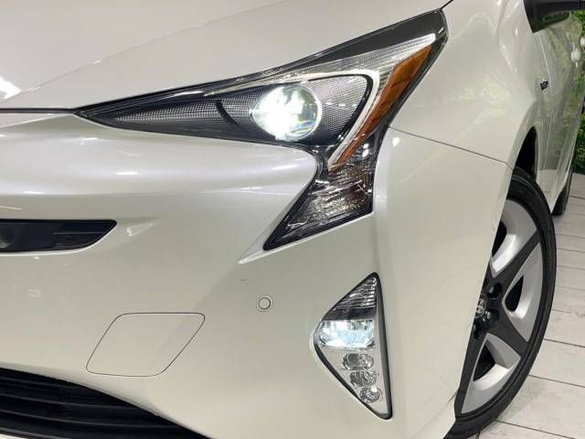 Toyota PRIUS 2016-03 8630-12