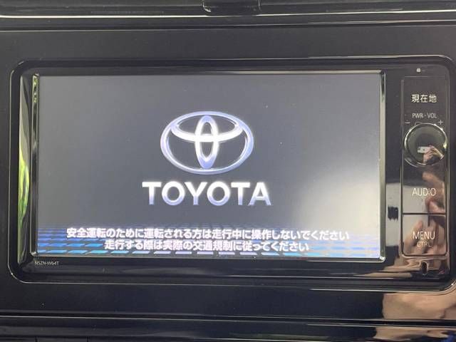 Toyota PRIUS 2016-03 8630-4