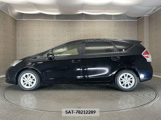 Toyota PRIUS ALPHA 2015-12 282477-7
