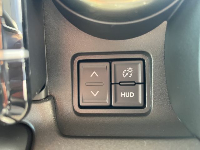 Suzuki SPACIA 2023-09 190851-8