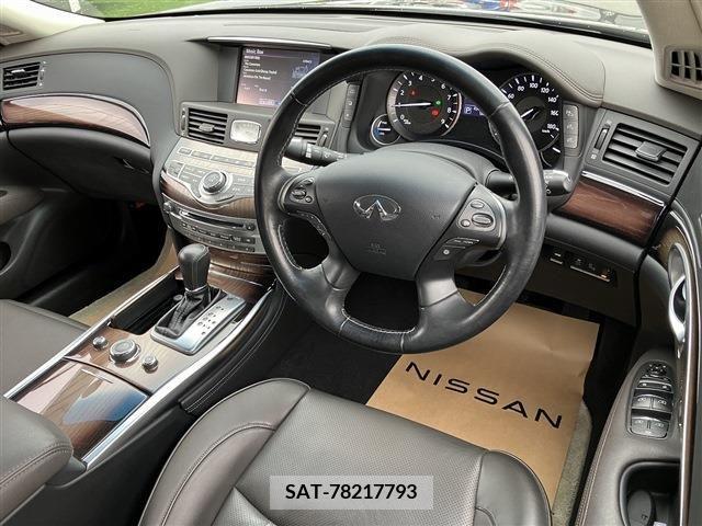 Nissan FUGA HYBRID 2015-03 206239-3