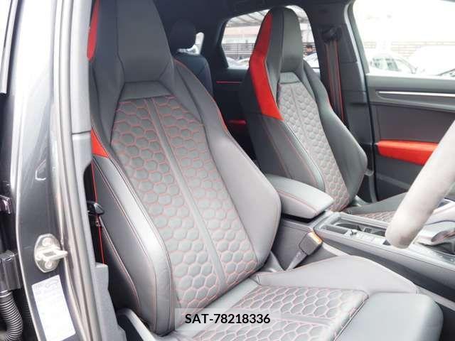 Audi RS Q3 2021-01 320114-5
