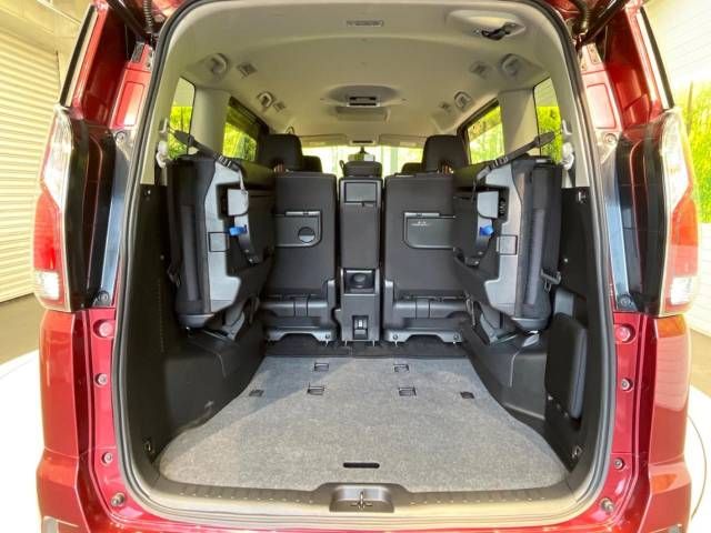 Nissan SERENA 2018-06 17574-11