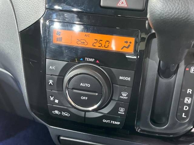 Nissan ROOX 2010-10 10746-7