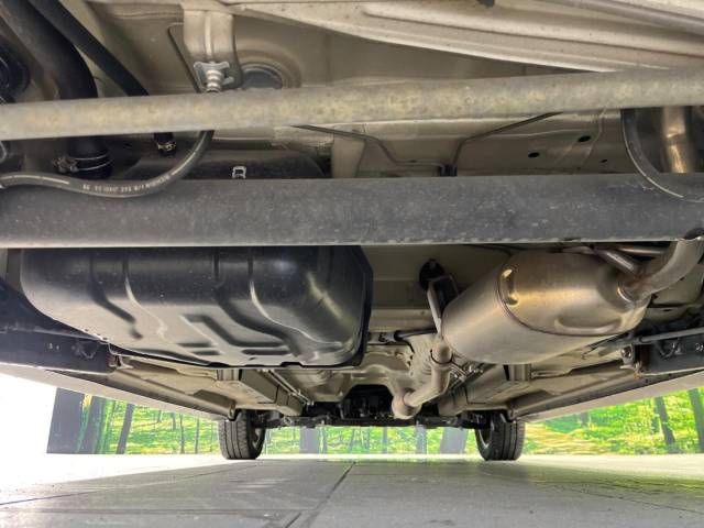 Nissan ROOX 2010-10 10746-19
