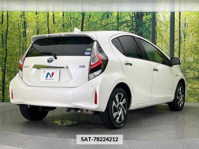 Toyota AQUA 2019-09 346460-17