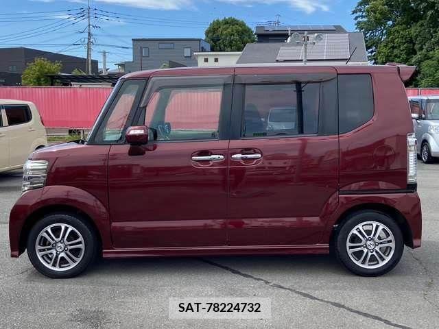 Honda N BOX CUSTOM 2014-05 306550-2