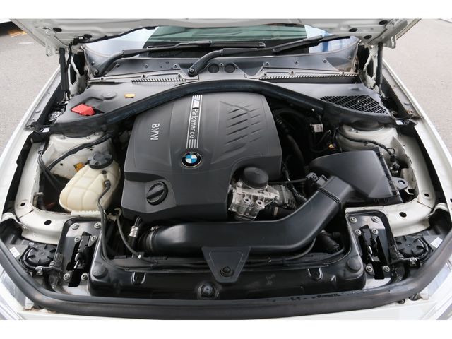 Bmw 1 SERIES 2012-12 10327-19