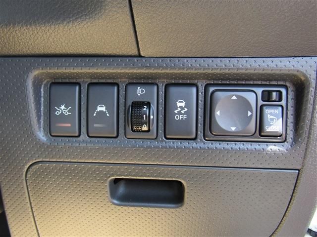 Nissan NV150 AD 2020-09 19900-4