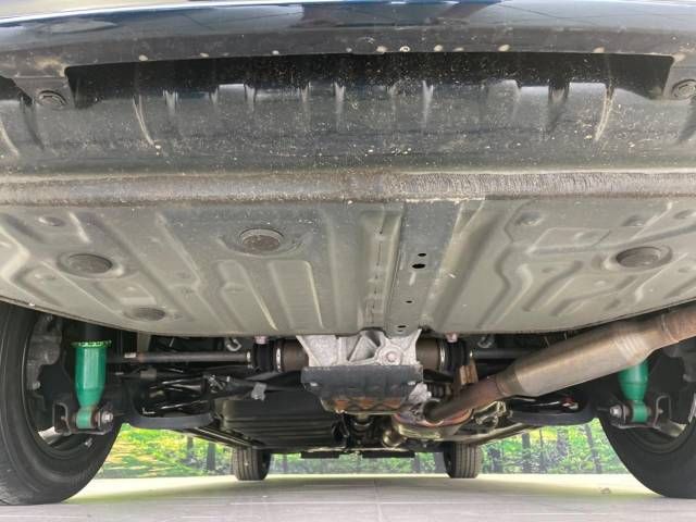 Toyota VOXY 2019-05 181714-19