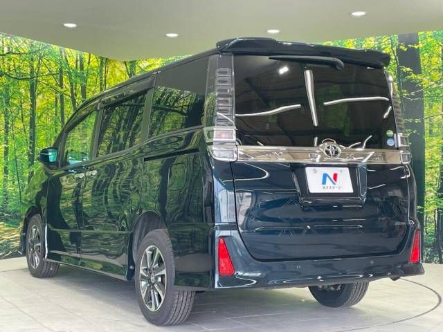 Toyota VOXY 2019-05 181714-17