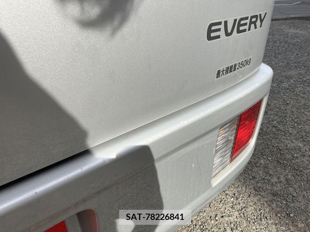 Suzuki EVERY 2015-07 359912-11