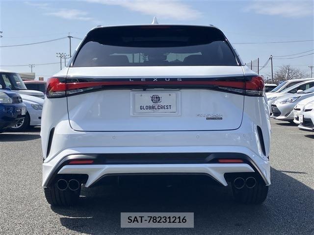 Lexus RX 2023-04 275851-12