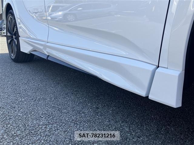 Lexus RX 2023-04 275851-7