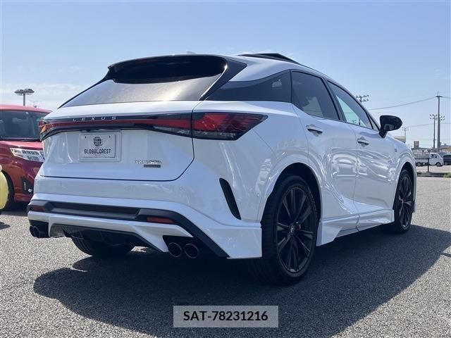 Lexus RX 2023-04 275851-2
