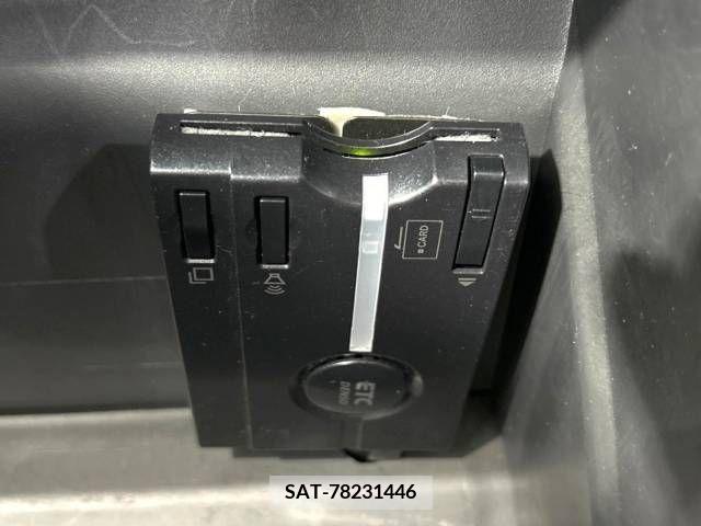 Toyota PASSO 2018-05 281311-5