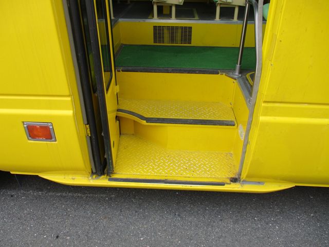 Nissan CIVILIAN BUS 2005-07 1358-7