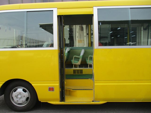 Nissan CIVILIAN BUS 2005-07 1358-6