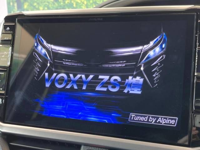 Toyota VOXY 2019-10 15174-3