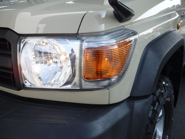 Toyota LAND CRUISER 2015-03 1045-8
