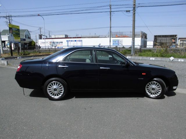 Nissan CEDRIC HARDTOP 2001-11 2981-4