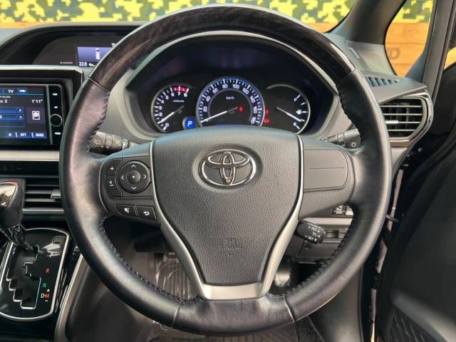Toyota ESQUIRE 2015-03 189768-11