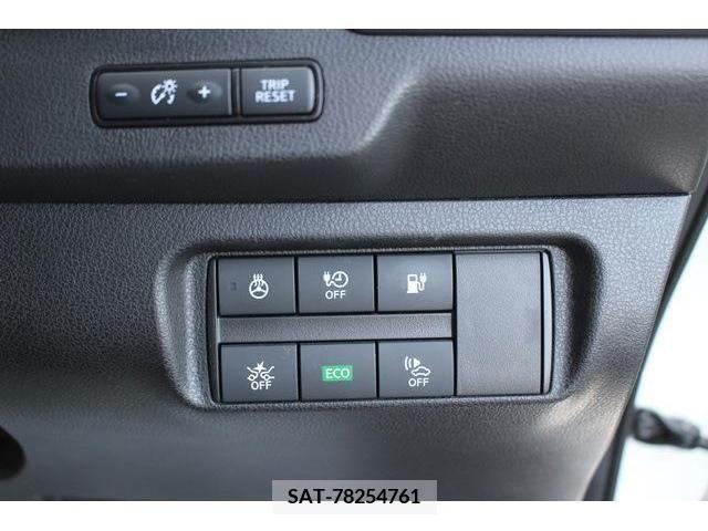 Nissan LEAF 2019-02 211334-3
