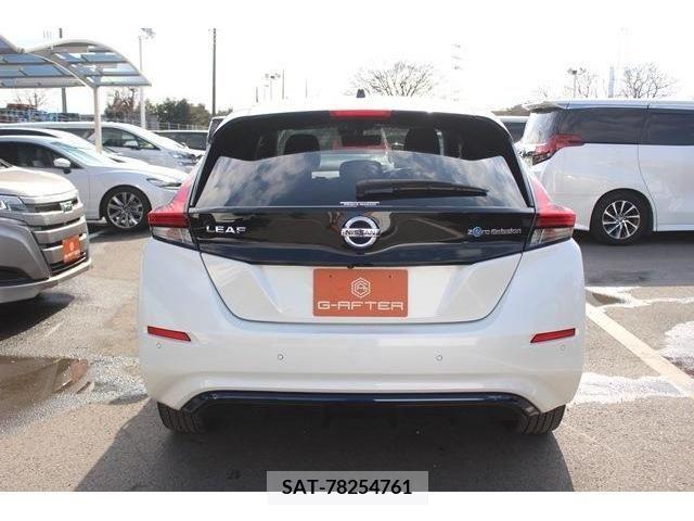 Nissan LEAF 2019-02 211334-7