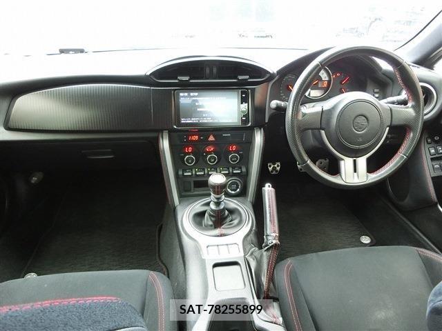 Toyota 86 2012-09 388925-7