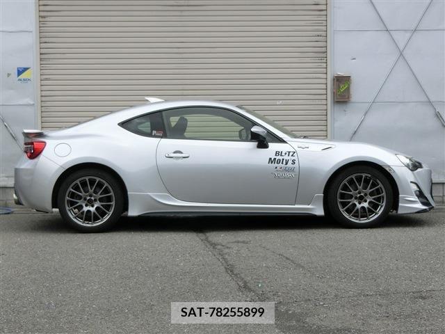 Toyota 86 2012-09 388925-2