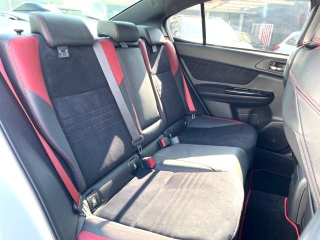 Subaru WRX STI 2018-09 190091-10